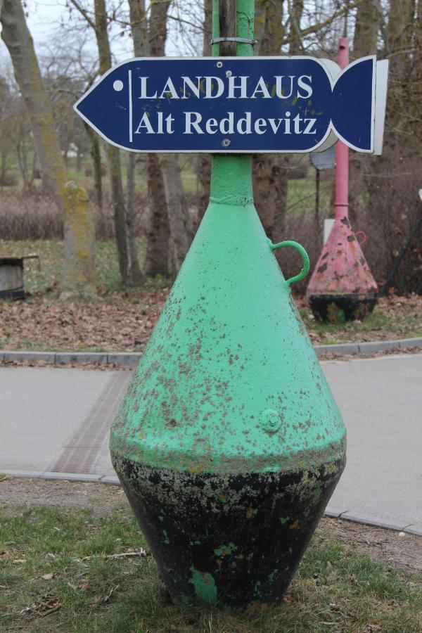 Landhaus Alt Reddevitz Hotel Middelhagen Exterior photo